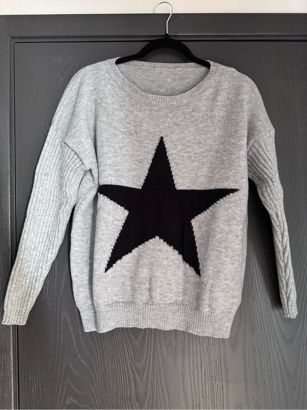 Gray & Black Star Sweater - Women's Cozy Knit, M